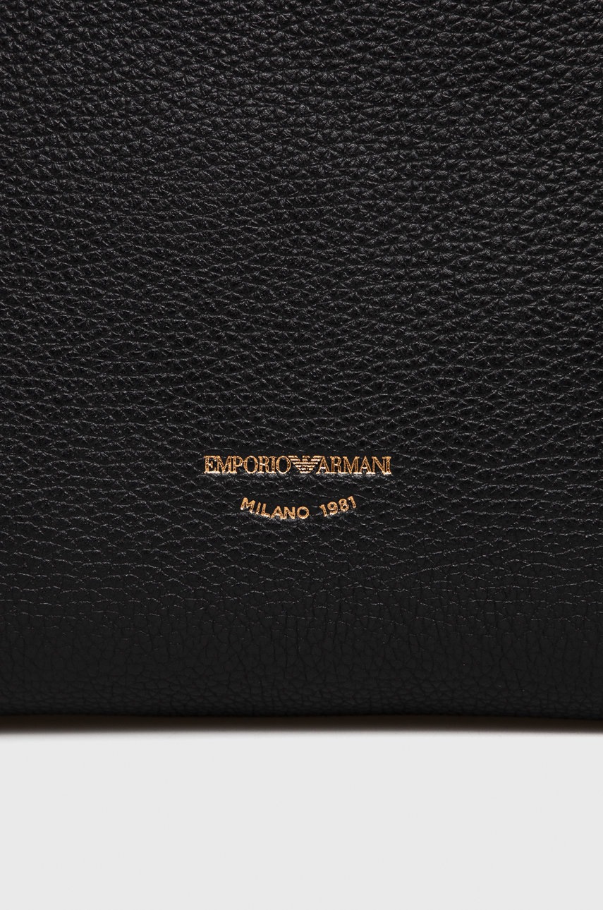 

Emporio Armani - Кожаная сумочка