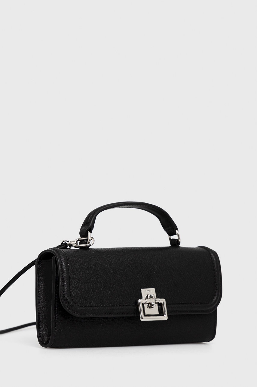 

Кожаная сумочка Furla цвет чёрный