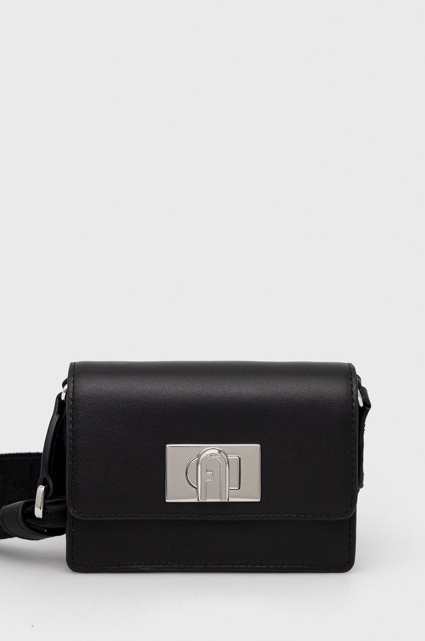 

Кожена чанта Furla в черно, Черен