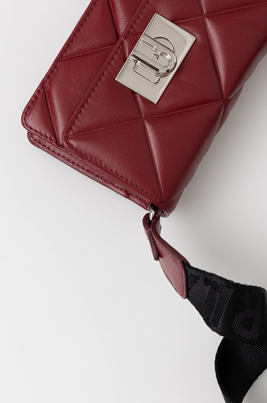 

Кожаная сумочка Furla цвет бордовый