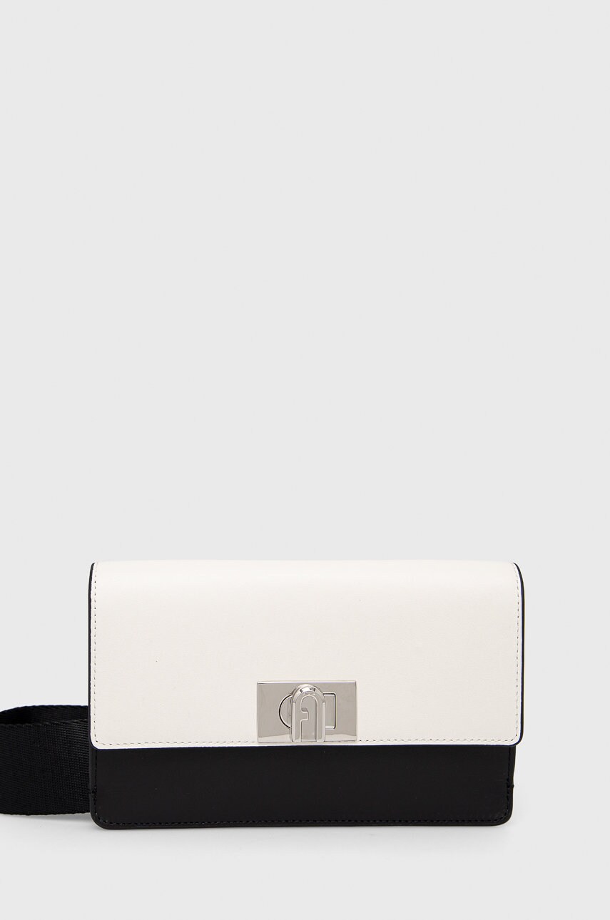 Furla poșetă de piele culoarea alb