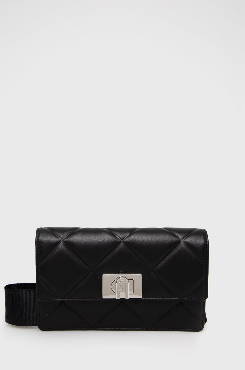 

Кожена чанта Furla в черно, Черен