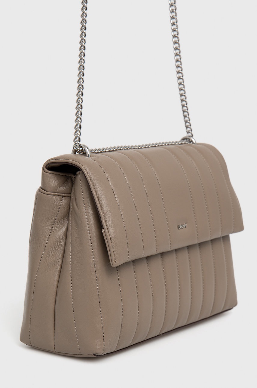 

Кожаная сумочка Dkny цвет коричневый