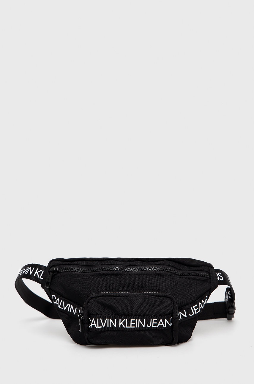 

Calvin Klein Jeans - Чанта за кръст, Черен