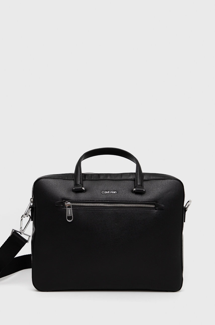 

Чанта Calvin Klein в черно, Черен