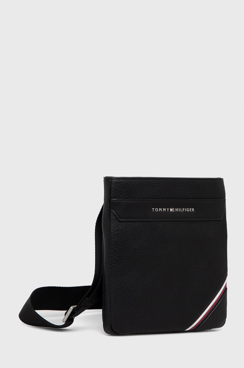 

Сумка Tommy Hilfiger цвет чёрный