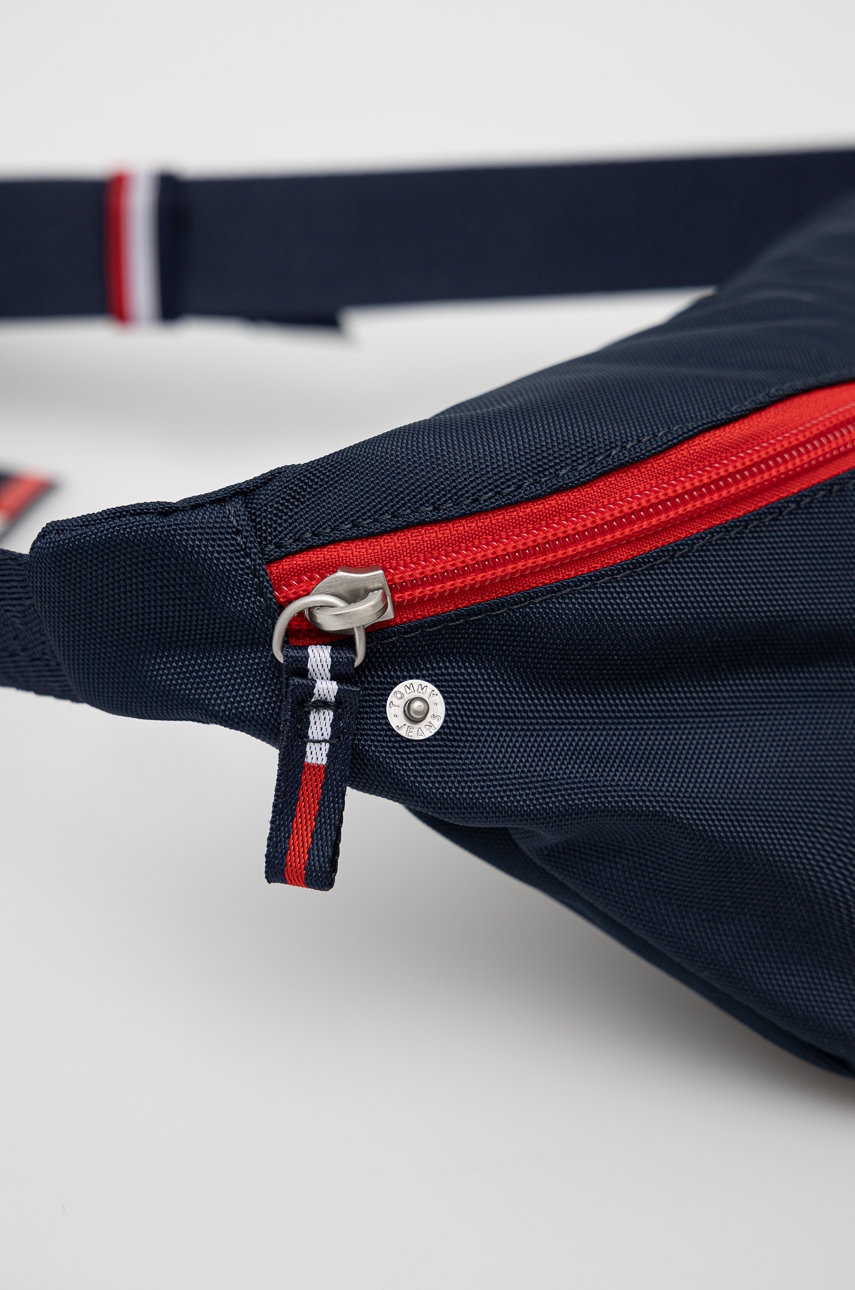 

Сумка на пояс Tommy Jeans цвет синий