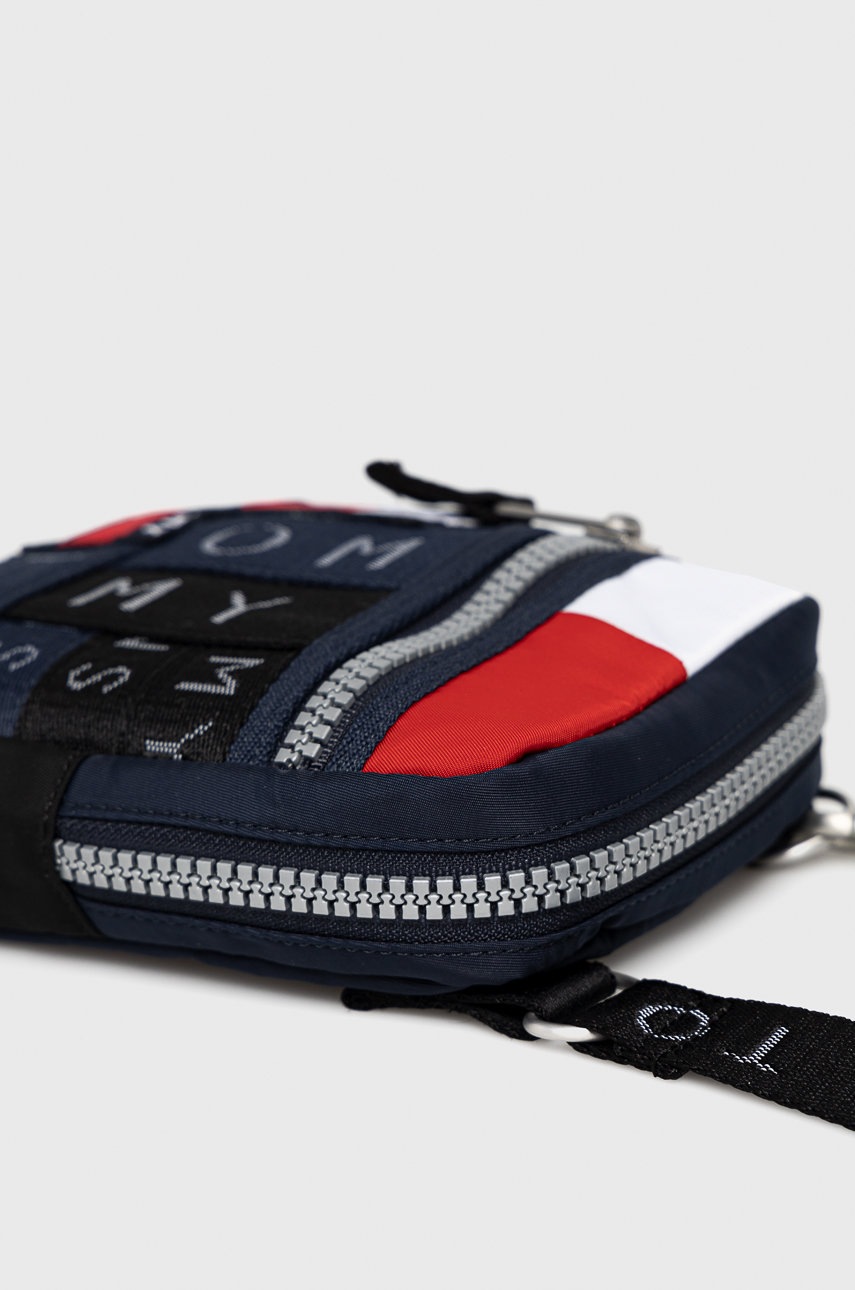 

Сумка Tommy Jeans цвет синий
