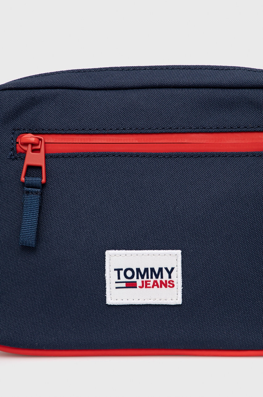 

Сумка на пояс Tommy Jeans цвет синий