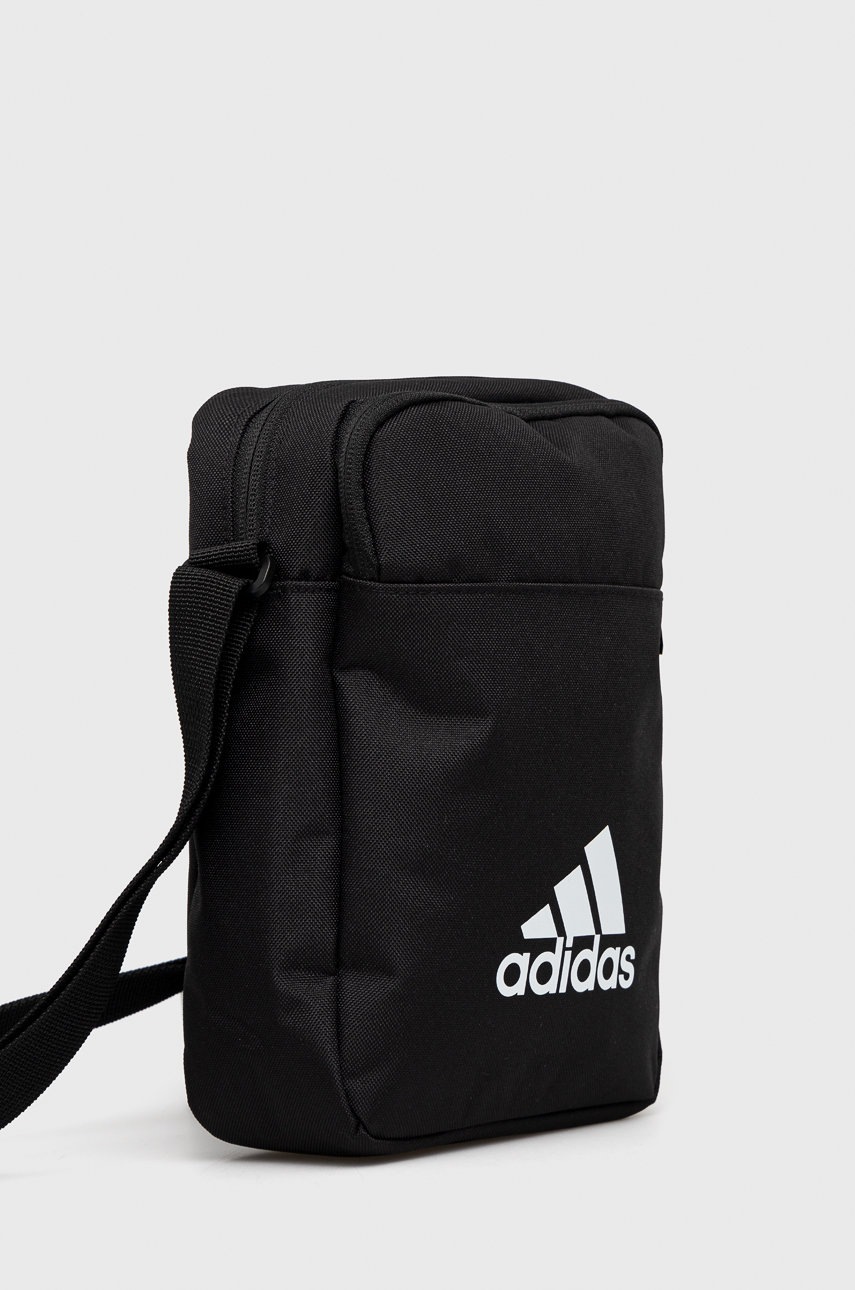

Сумка adidas Performance H30336 цвет чёрный