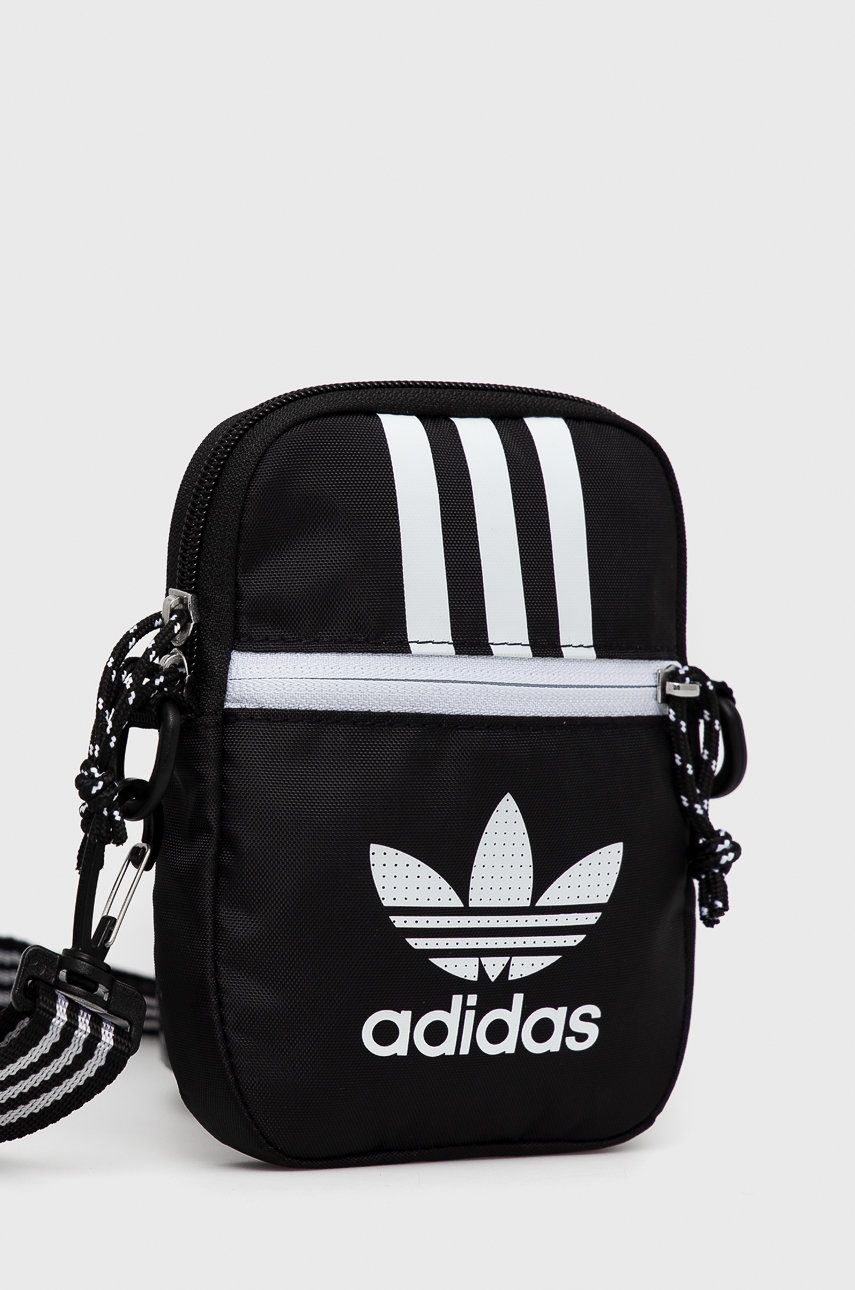 

Сумка adidas Originals цвет чёрный