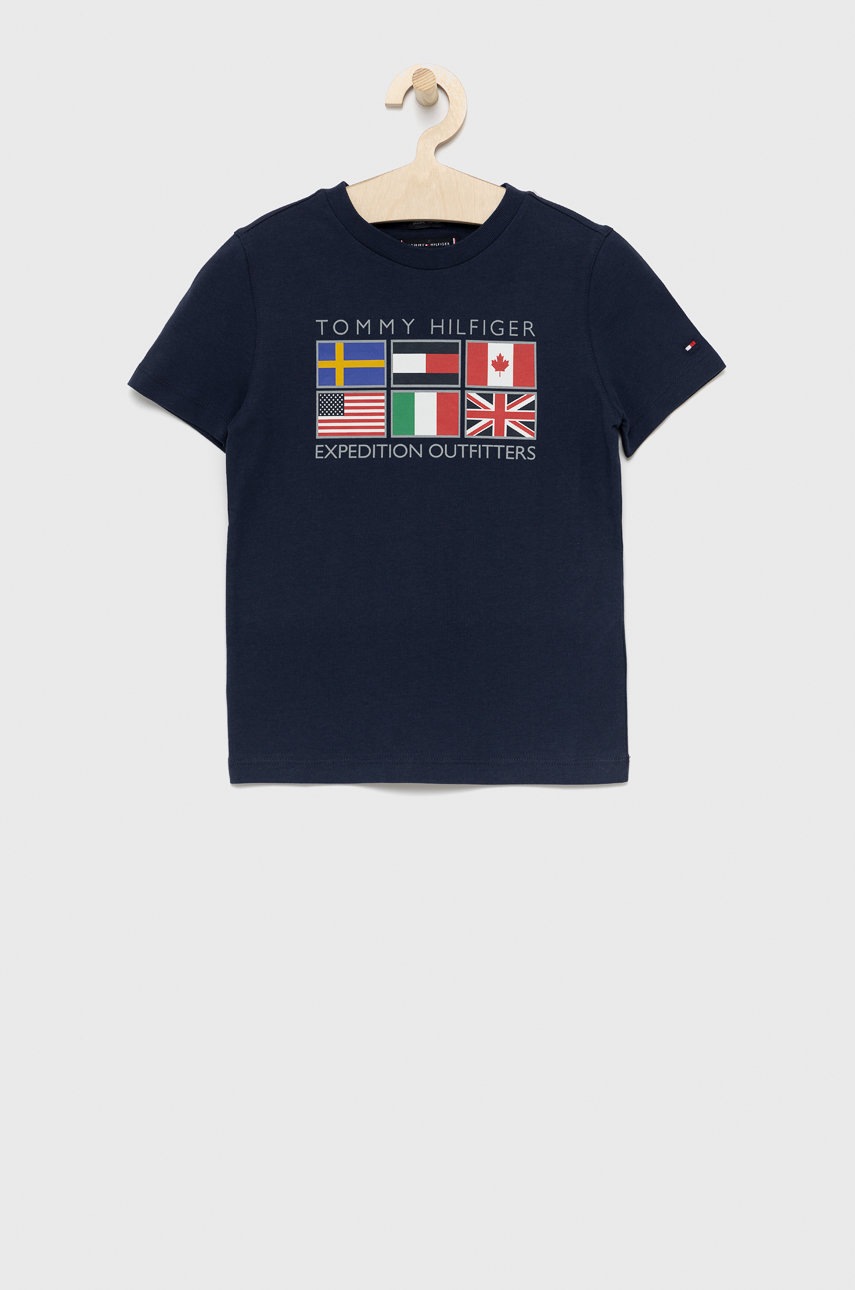

Детска памучна тениска Tommy Hilfiger в тъмносиньо с принт, Тъмносин