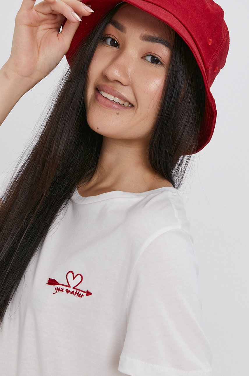 

Футболка Vero Moda женская цвет белый