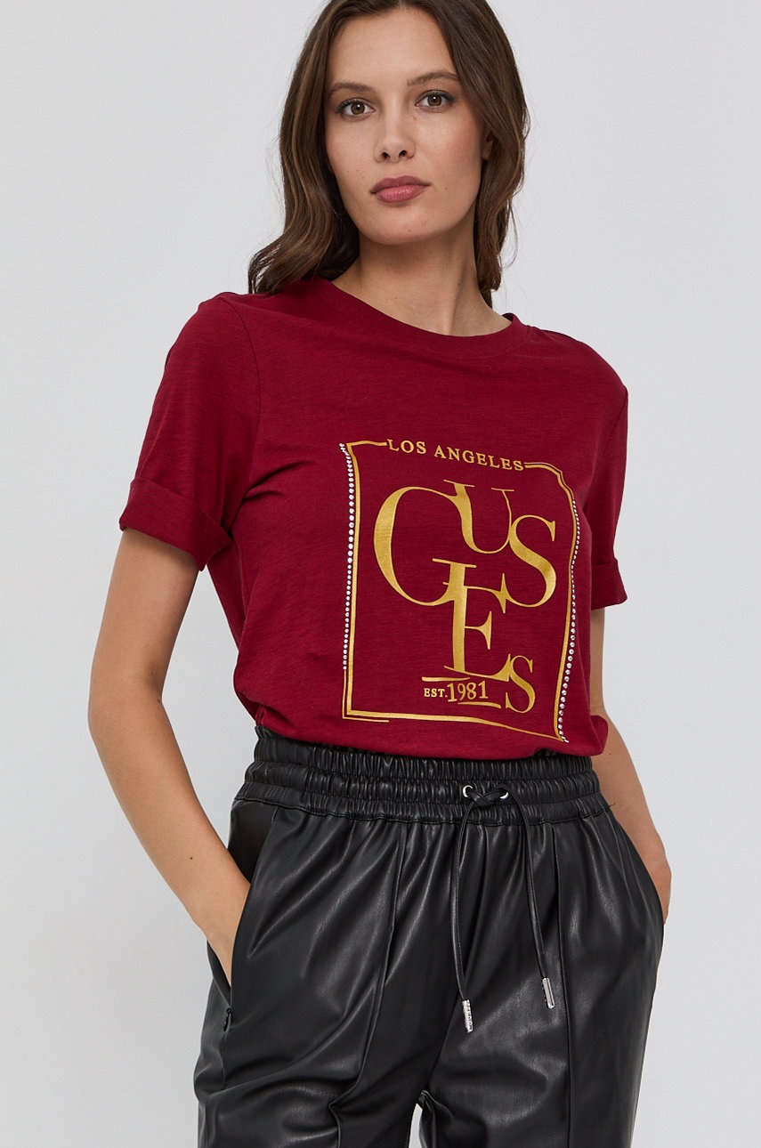 

Памучна тениска Guess в кафяво, Бордо