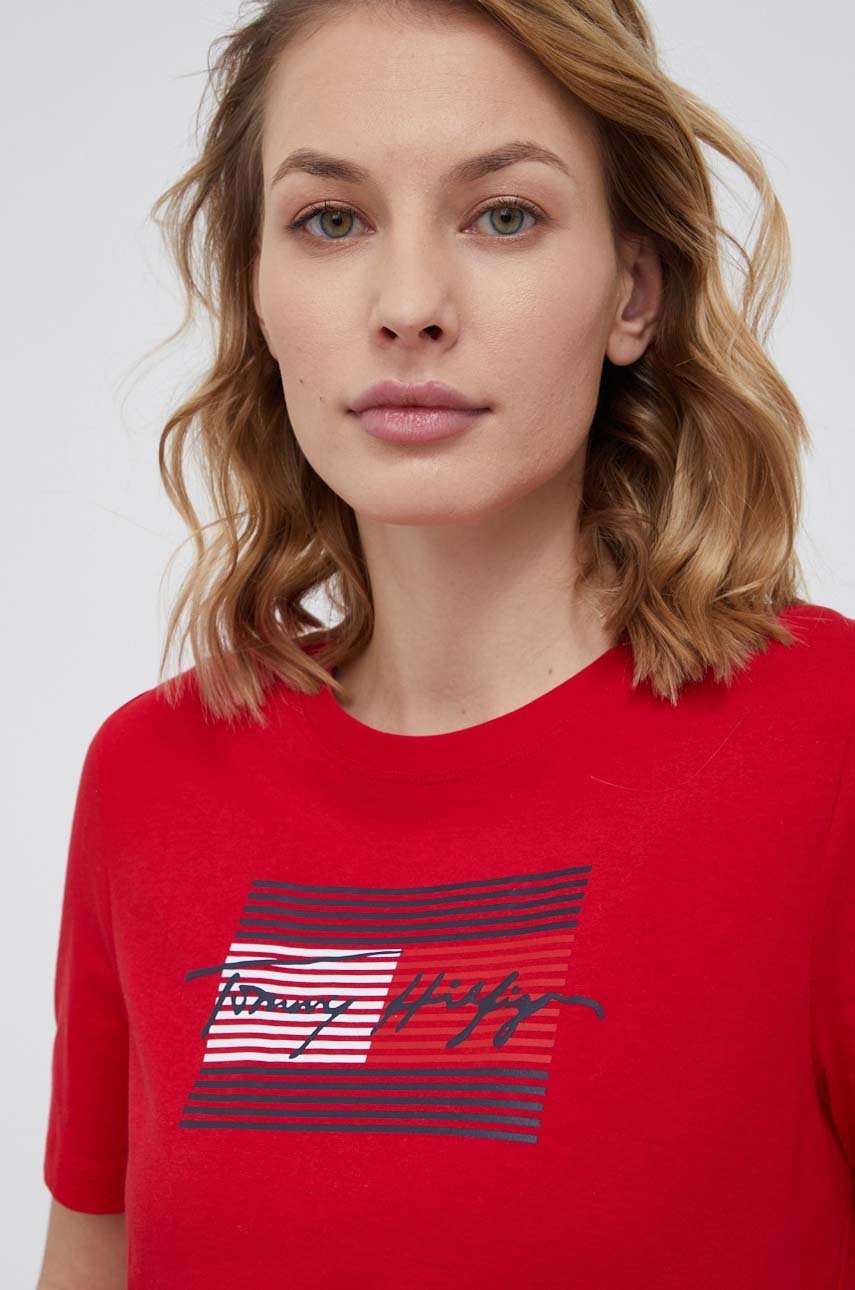 

Памучна тениска Tommy Hilfiger в червено, Червен