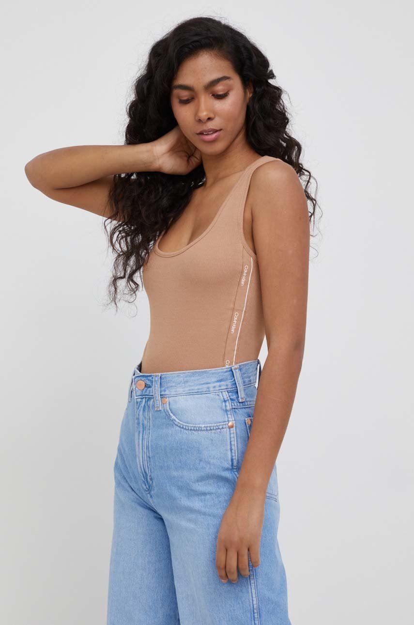 

Топ Calvin Klein в черно, Кафяв