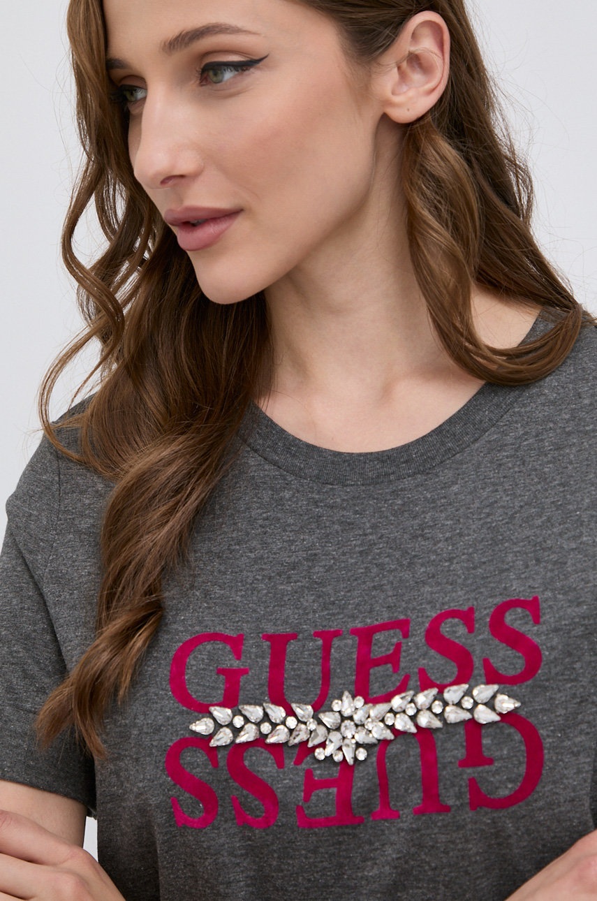 

Тениска Guess дамска в сиво, Сив