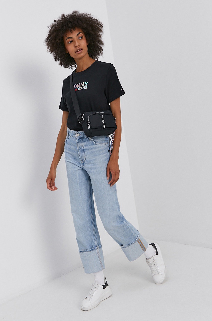 

Футболка Tommy Jeans женская цвет чёрный