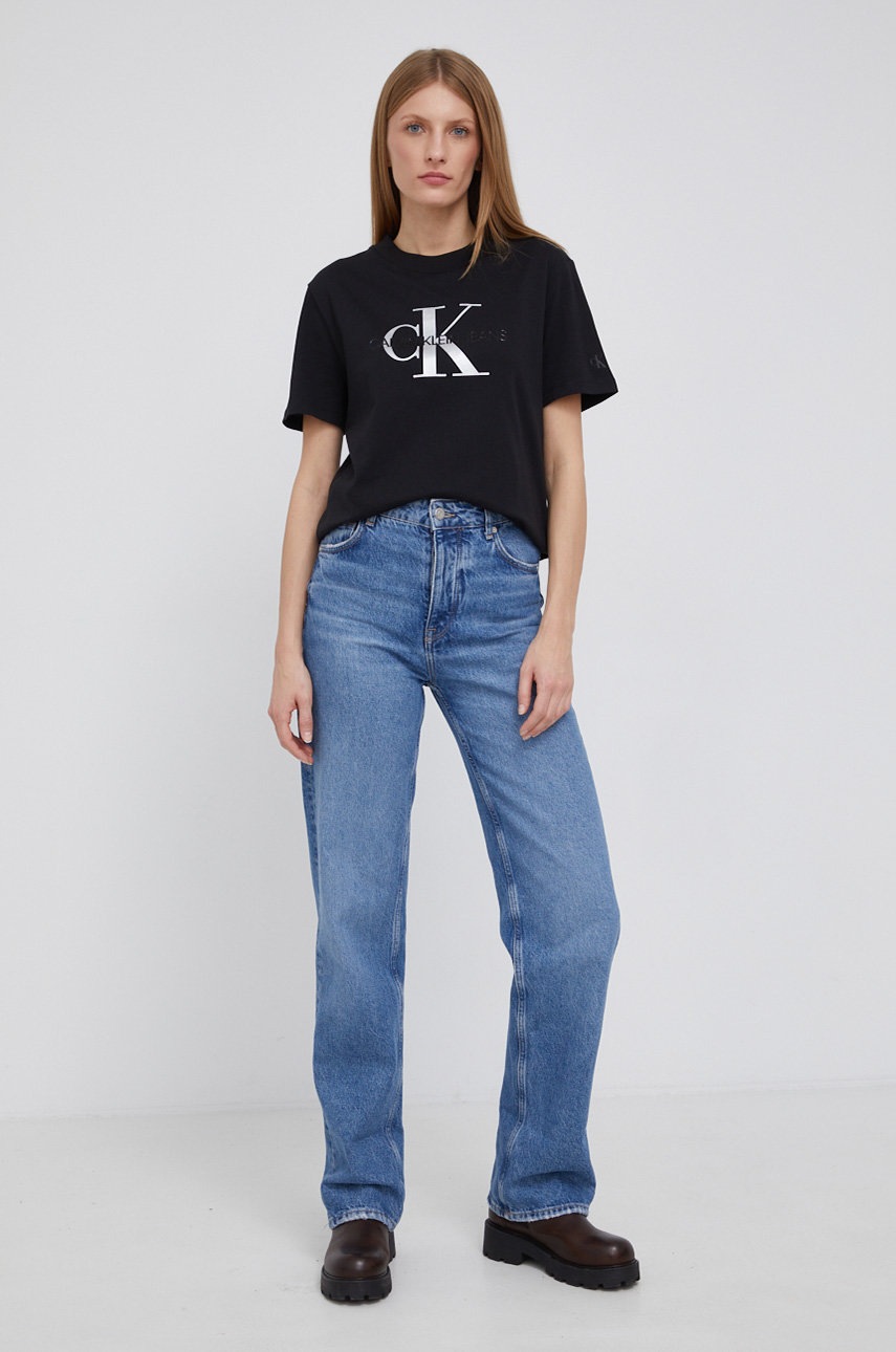 

Памучна тениска Calvin Klein Jeans в черно, Черен
