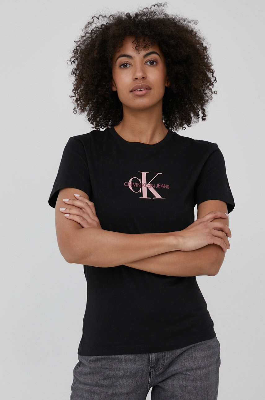 

Памучна тениска Calvin Klein Jeans в черно, Черен