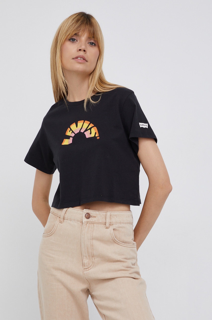 

Памучна тениска Levi's в черно, Черен