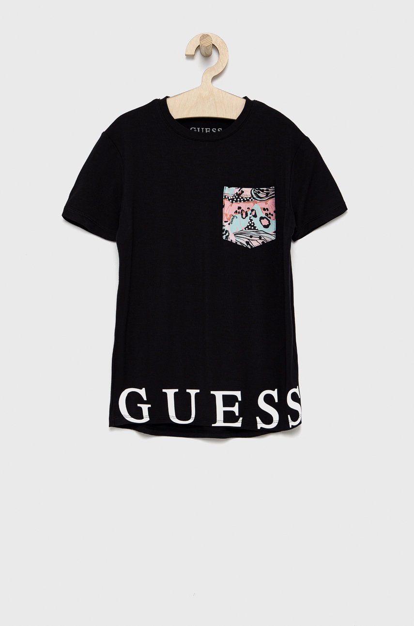 

Детска тениска Guess в черно, Черен