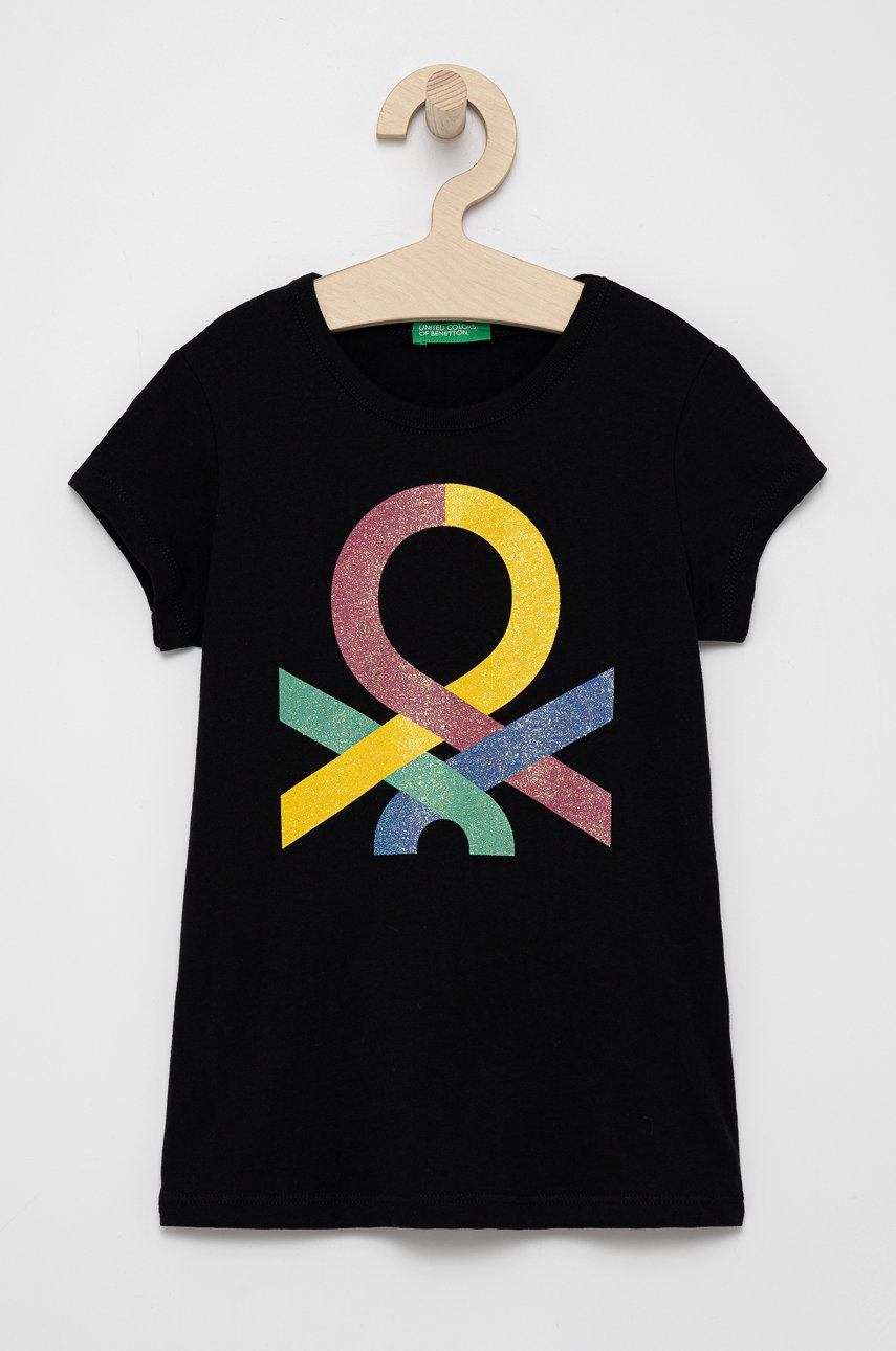 

Детска памучна тениска United Colors of Benetton в черно, Черен