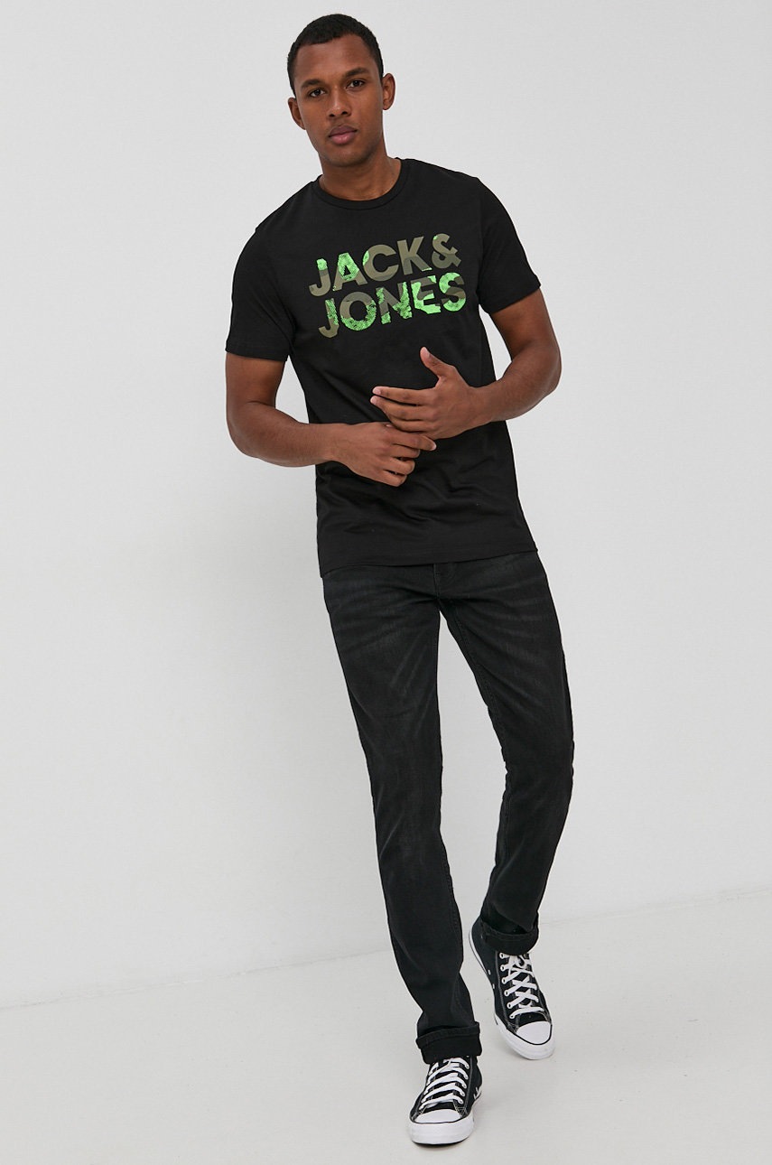 

Памучна тениска Jack & Jones в черно с принт, Черен