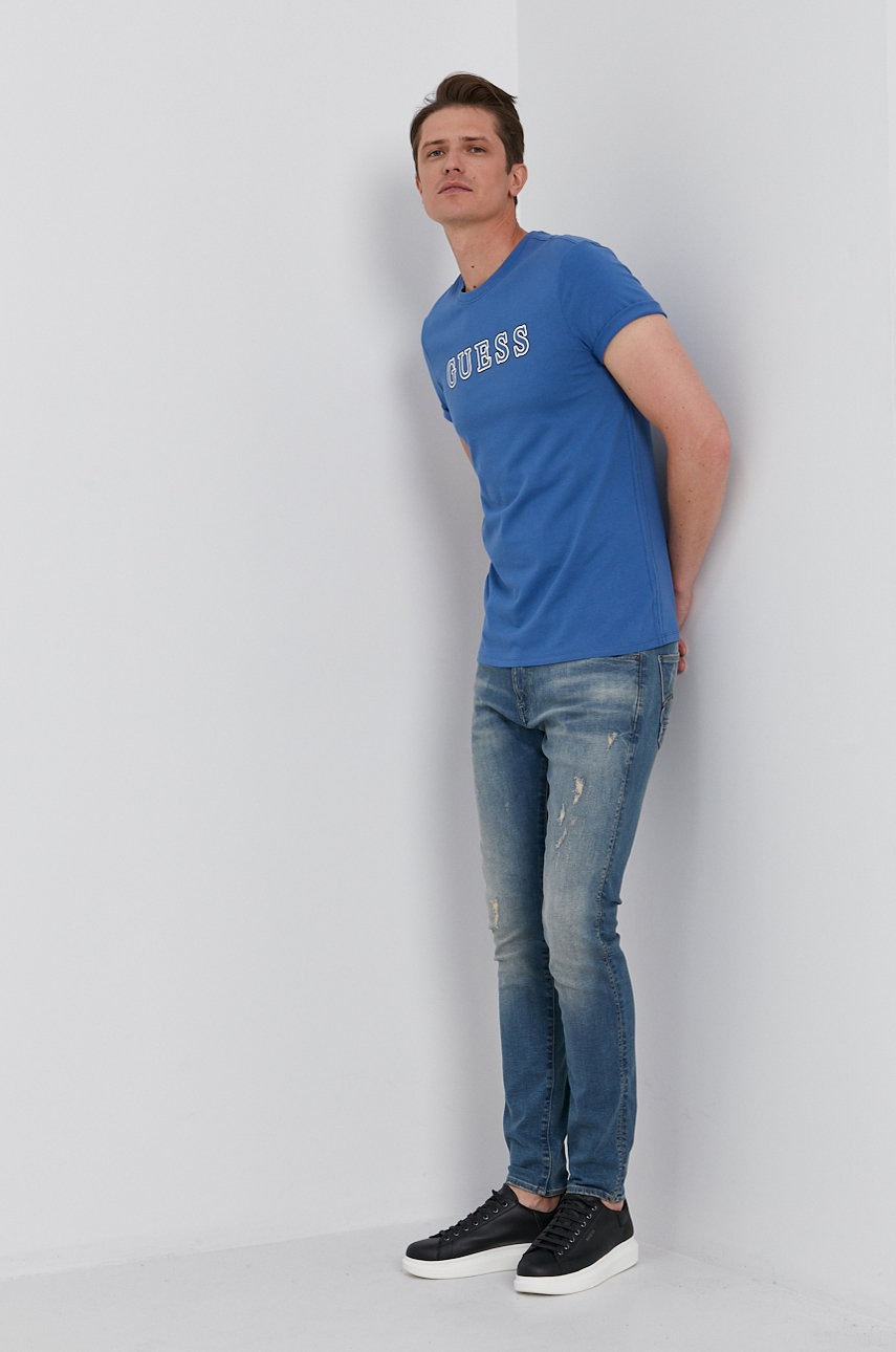 

Футболка Guess чоловіча гладкий