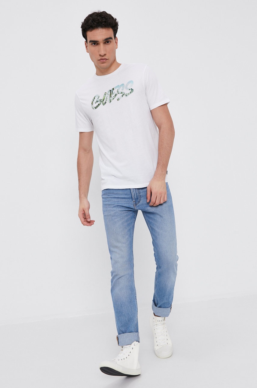 

Бавовняна футболка Guess колір білий з принтом