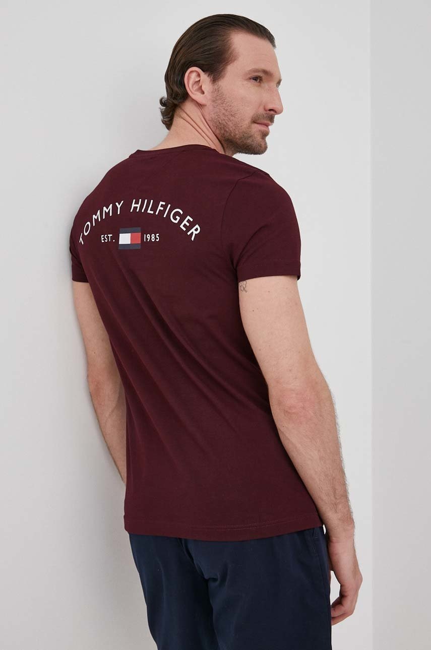 

Памучна тениска Tommy Hilfiger в тъмносиньо с принт, Бордо