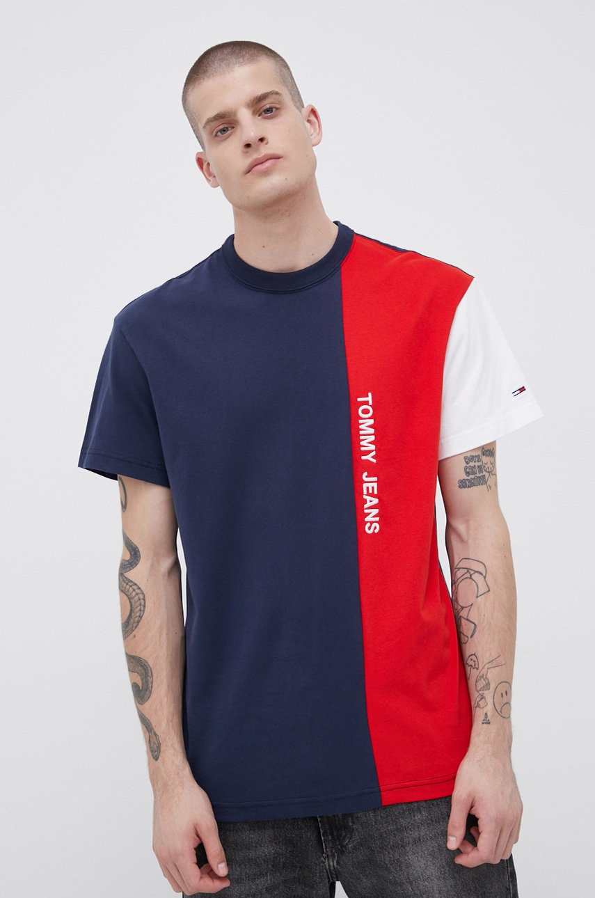 

Памучна тениска Tommy Jeans в тъмносиньо с апликация, Тъмносин