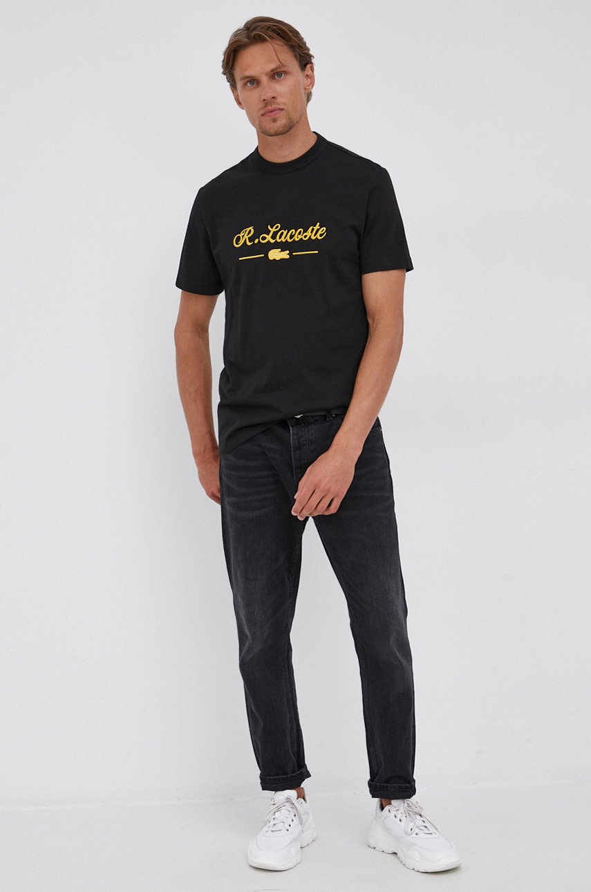 

Хлопковая футболка Lacoste цвет чёрный с аппликацией