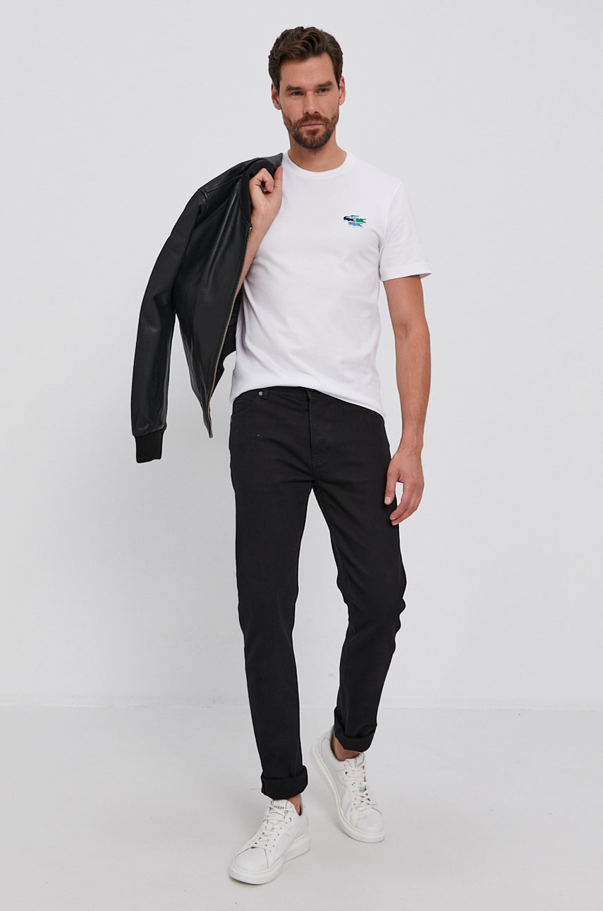 

Памучна тениска Lacoste в бяло с апликация, Бял