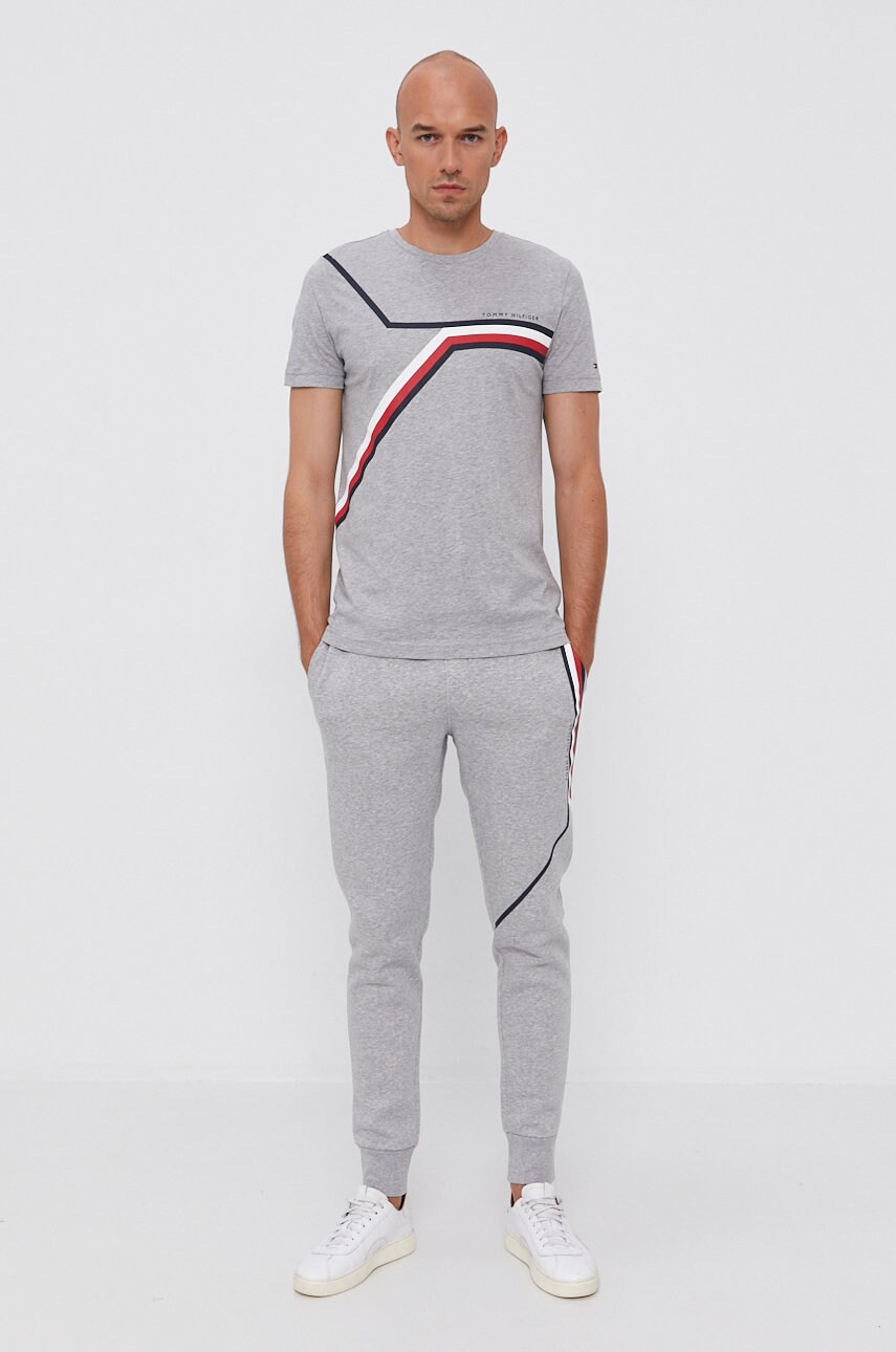 

Бавовняна футболка Tommy Hilfiger колір сірий з принтом