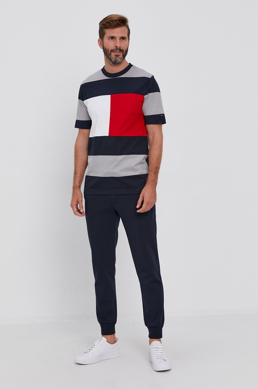 

Хлопковая футболка Tommy Hilfiger с узором