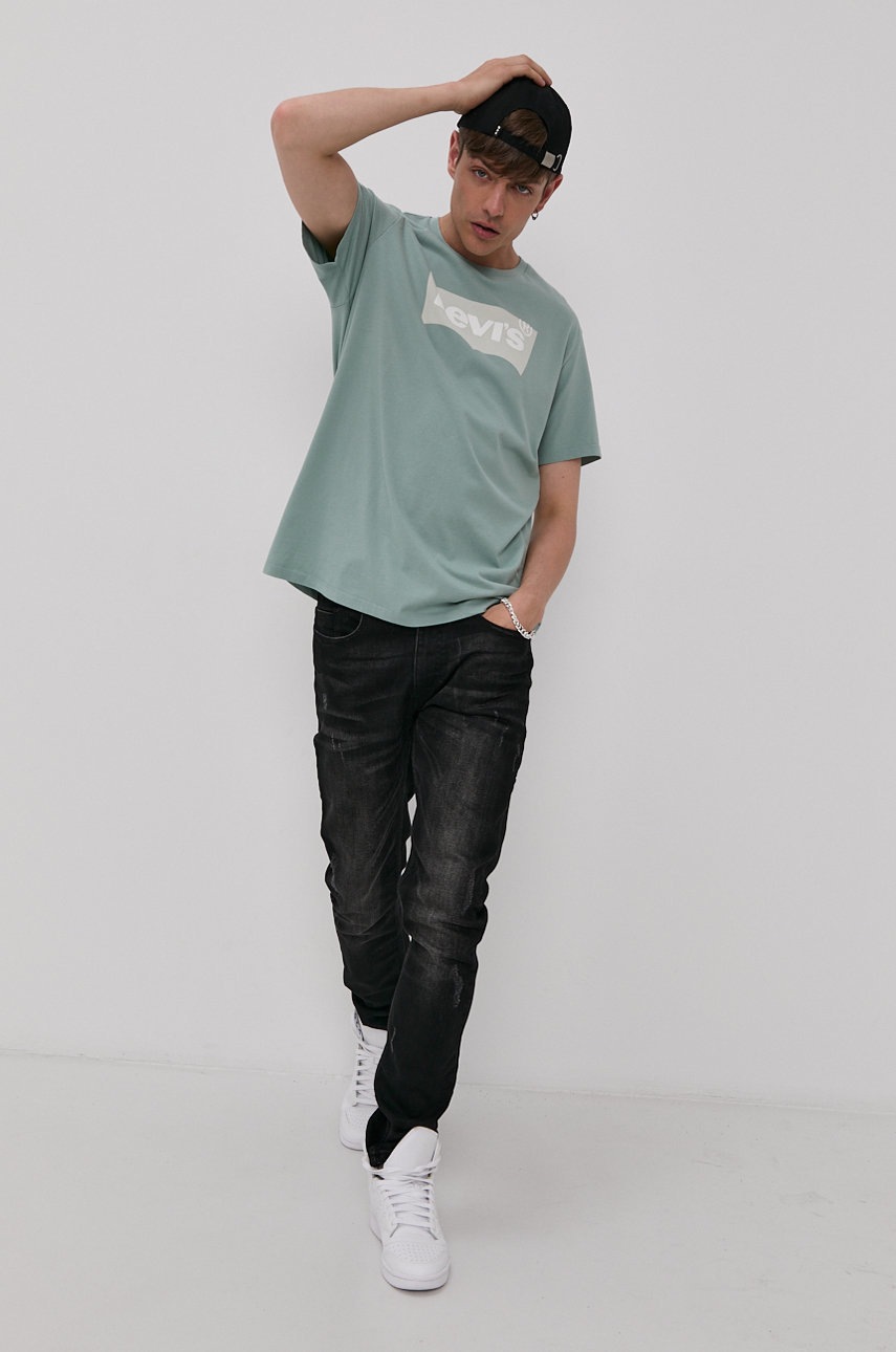 

1660721