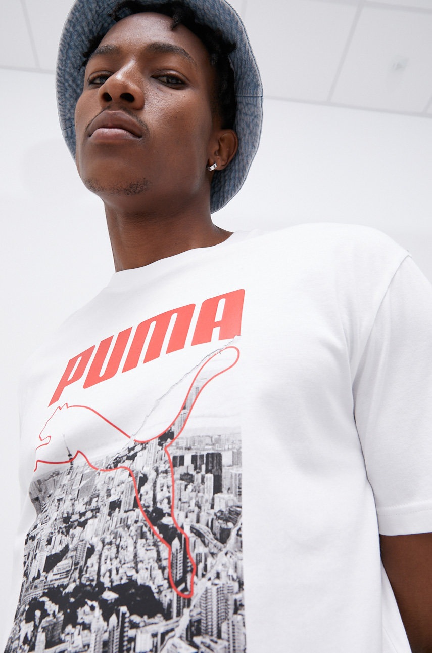 

Памучна тениска Puma в бяло с принт, Бял