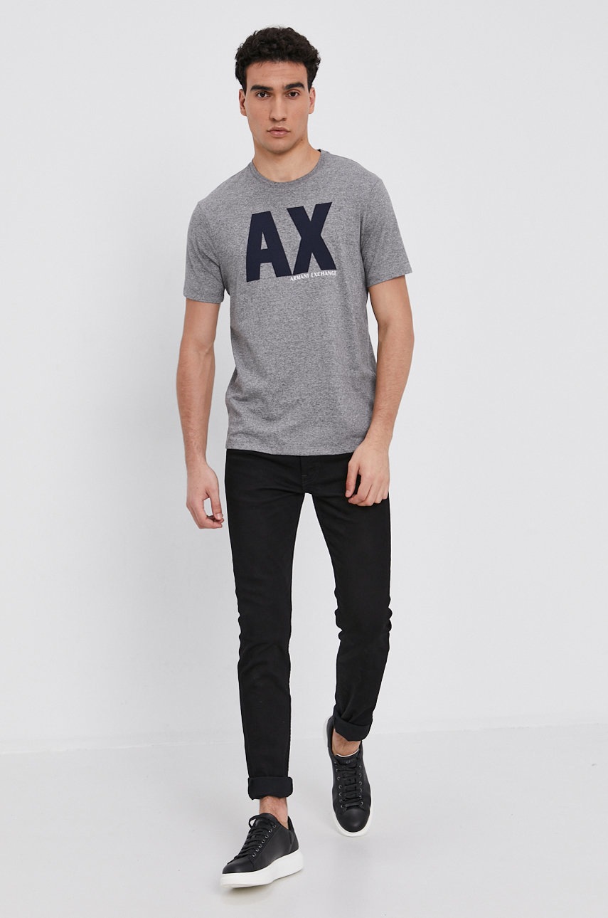 

Футболка Armani Exchange мужская цвет серый с принтом
