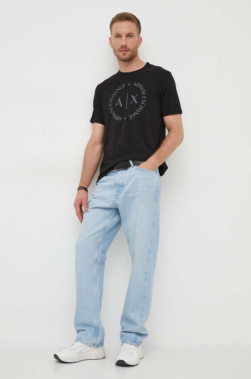 

Бавовняна футболка Armani Exchange колір чорний з принтом