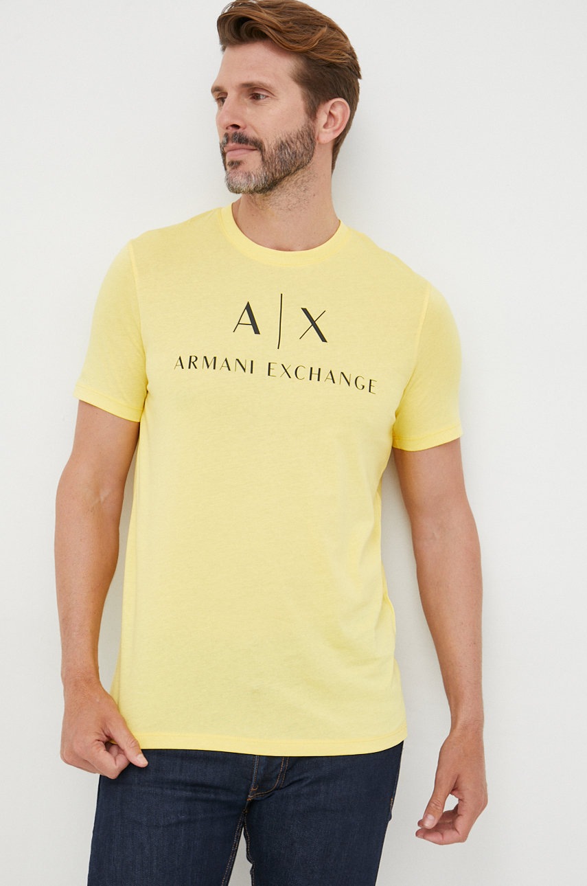 

Памучна тениска Armani Exchange в жълто с принт, Жълт
