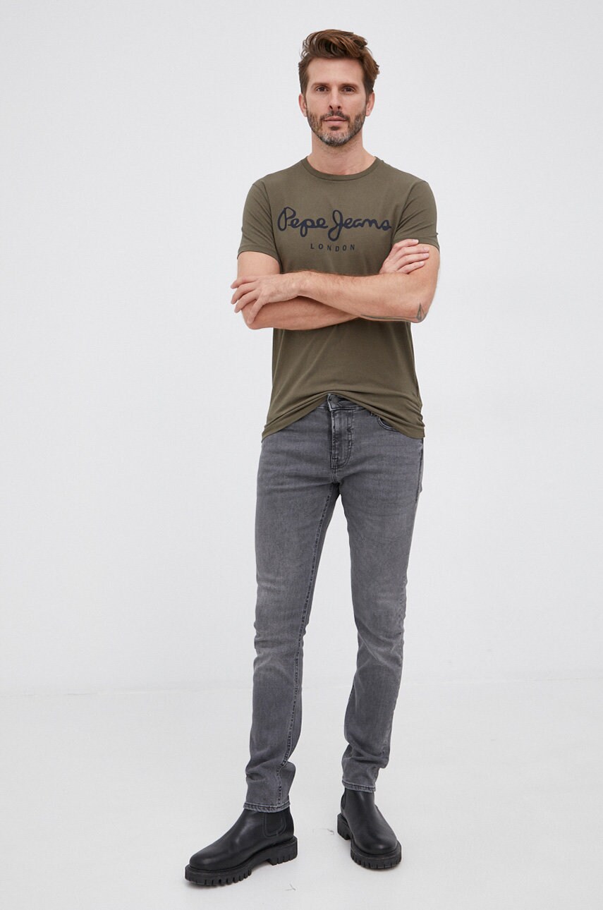 

Футболка Pepe Jeans чоловіча колір зелений з принтом