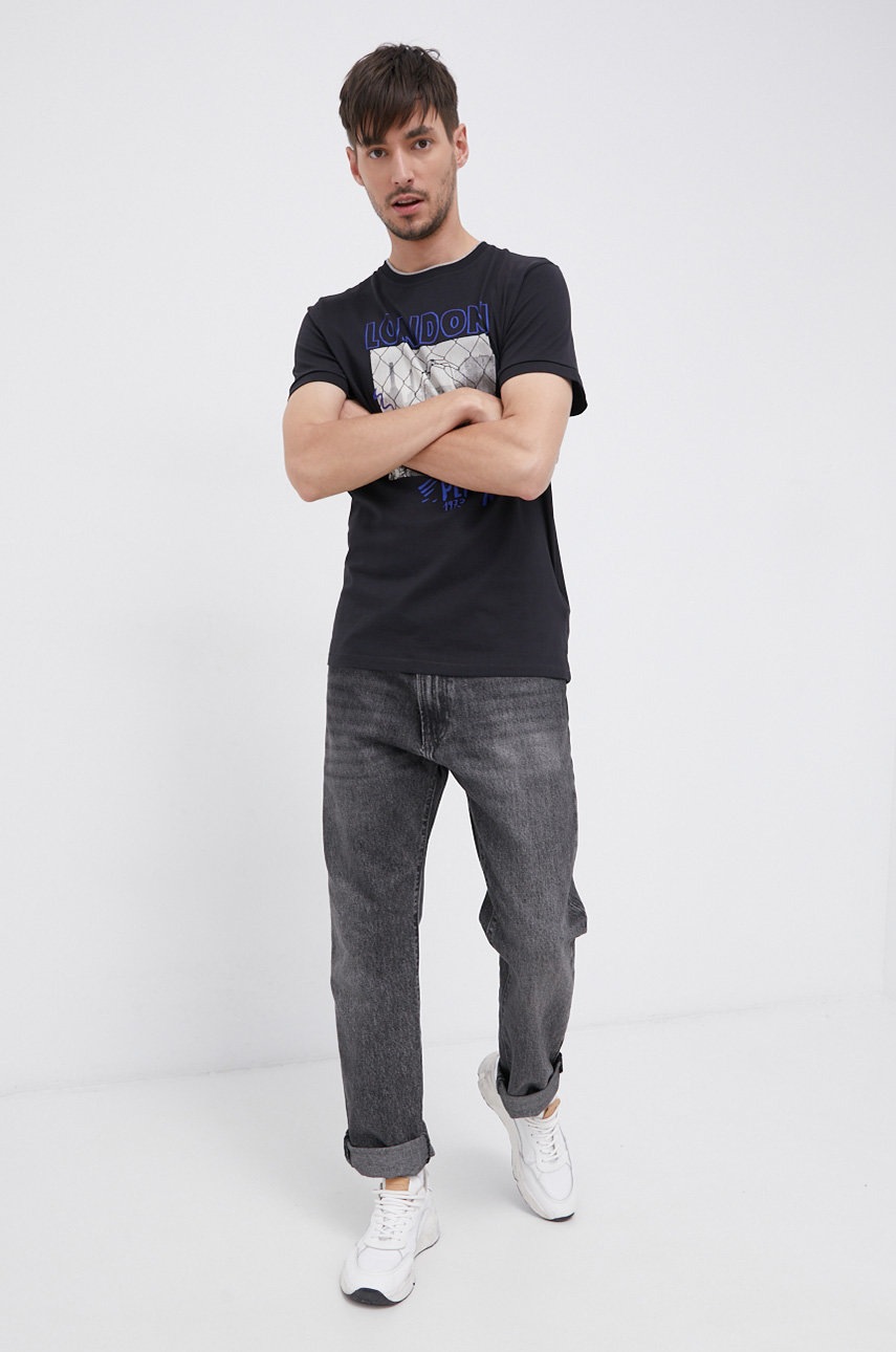 

Хлопковая футболка Pepe Jeans цвет чёрный с принтом
