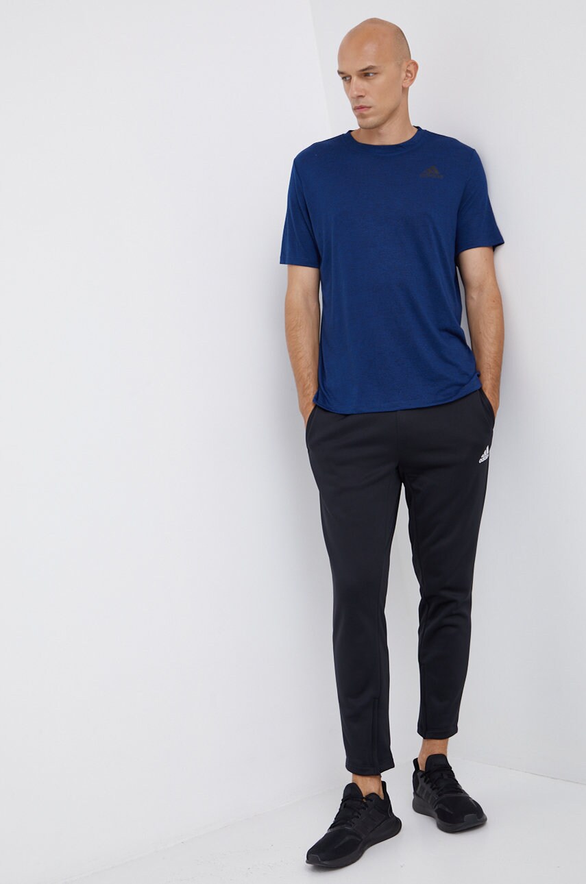 Adidas tricou bărbați, culoarea albastru marin, material neted