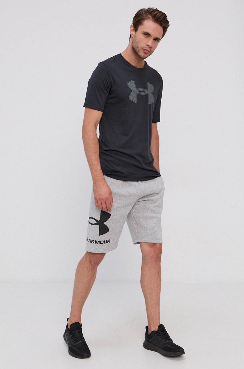 

Футболка Under Armour 1329583 чоловіча колір чорний з принтом