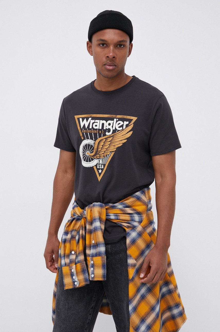 

Хлопковая футболка Wrangler цвет чёрный с принтом