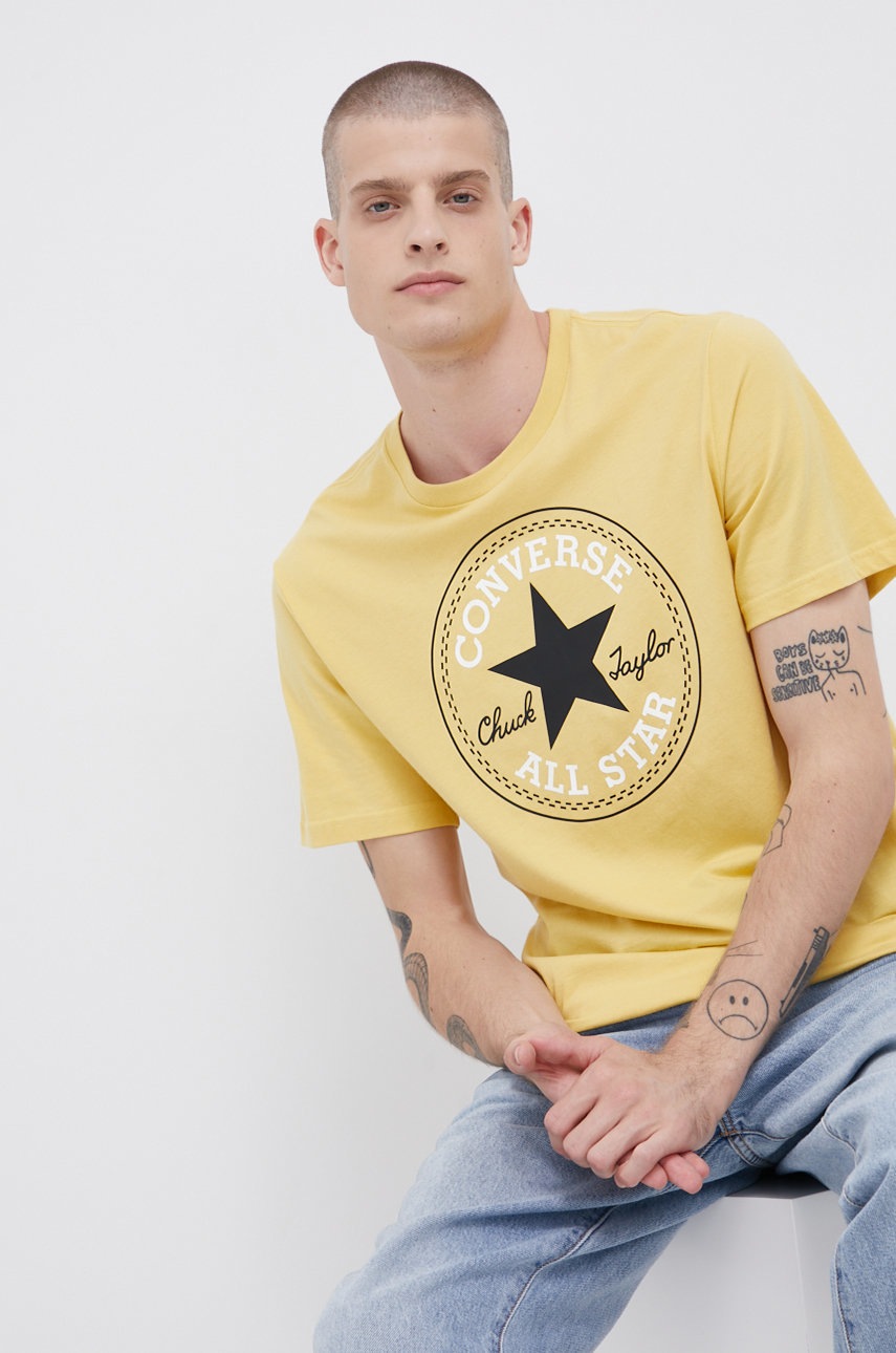 

Памучна тениска Converse в жълто с принт, Жълт
