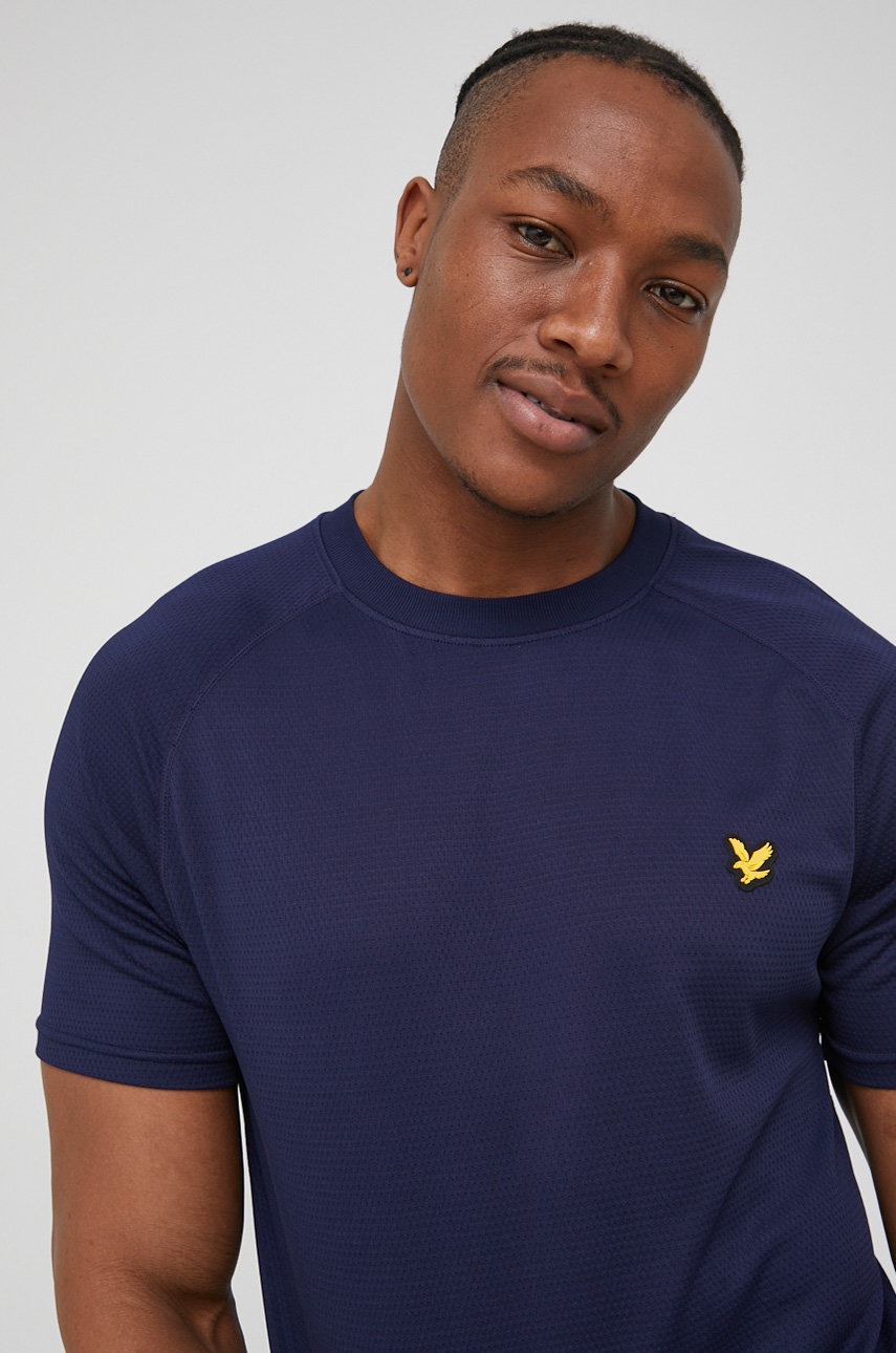 

Тениска Lyle & Scott в тъмносиньо с изчистен дизайн, Тъмносин