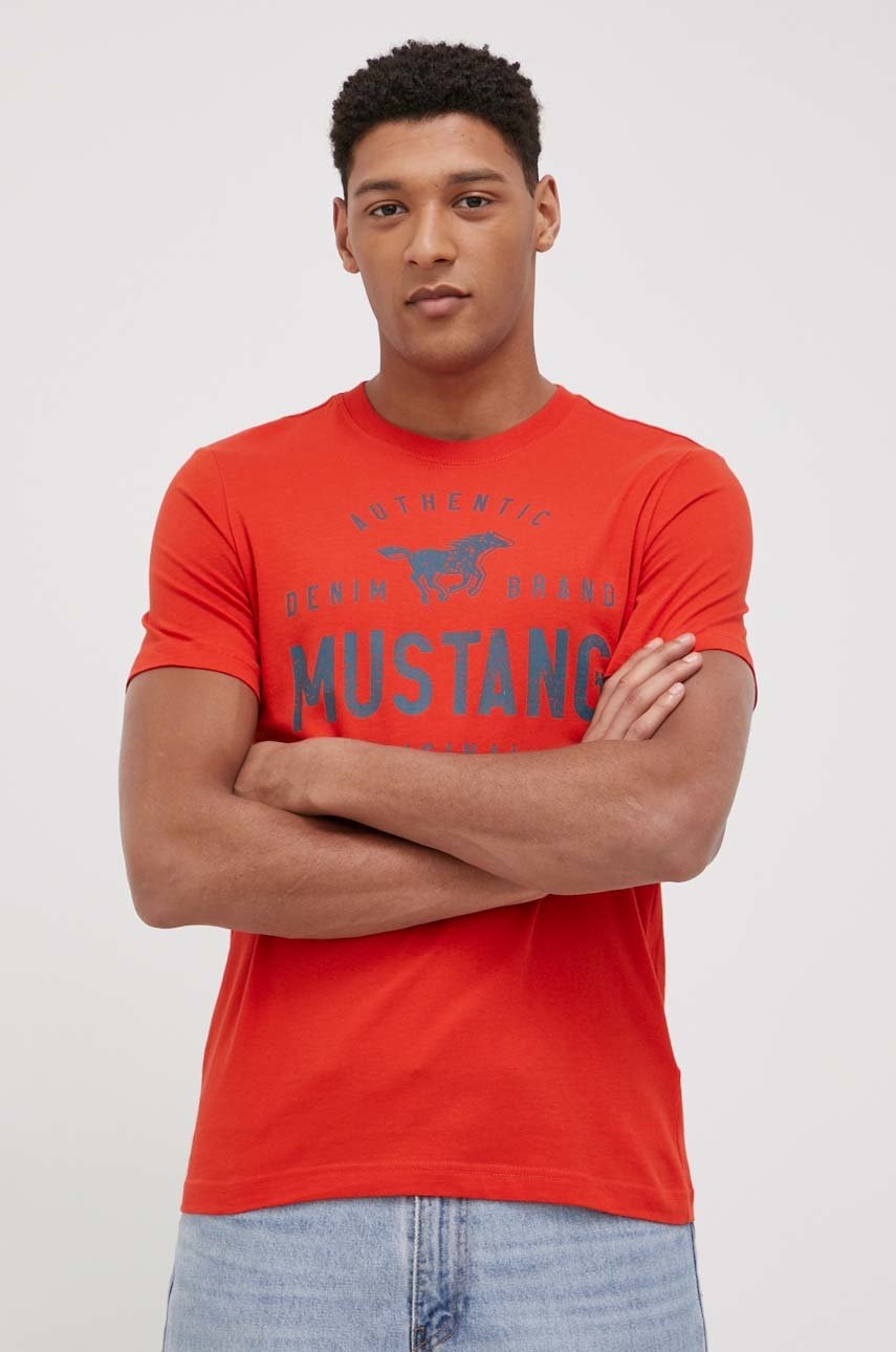 Mustang tricou din bumbac culoarea rosu, neted