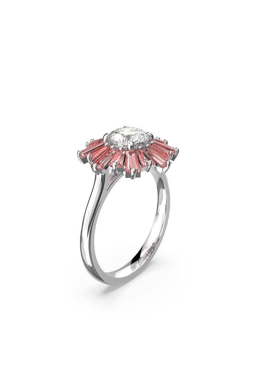 

Перстень Swarovski